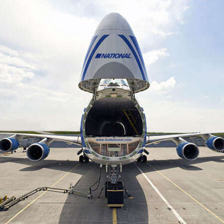Freighter Loading B747-400